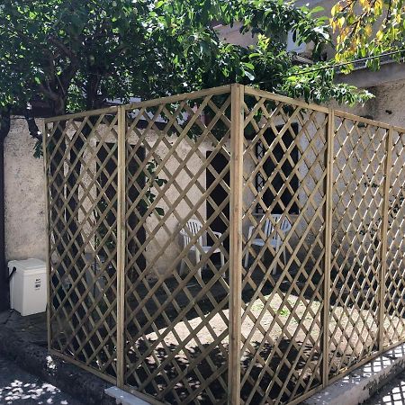 Апартаменты Bilocale In Centro Con Giardino Тальякоццо Экстерьер фото